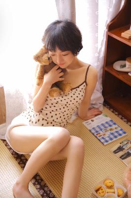 亭亭玉立四月天月色阑珊处情已晚